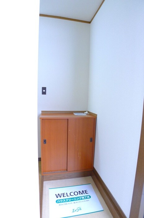 玄関 サンモ－ル松戸