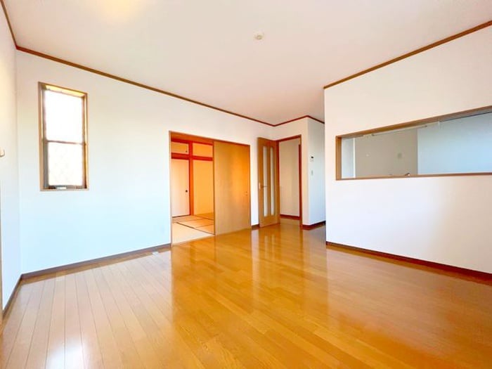 居室 入間市新光戸建