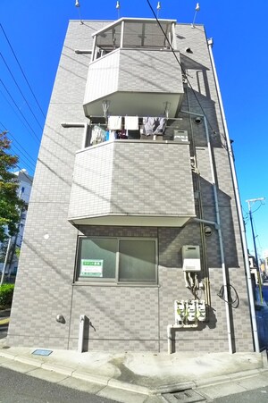 ラゼール