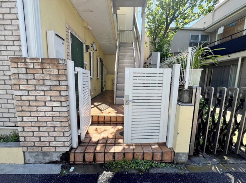 エントランス部分 カーサ・リモーネ