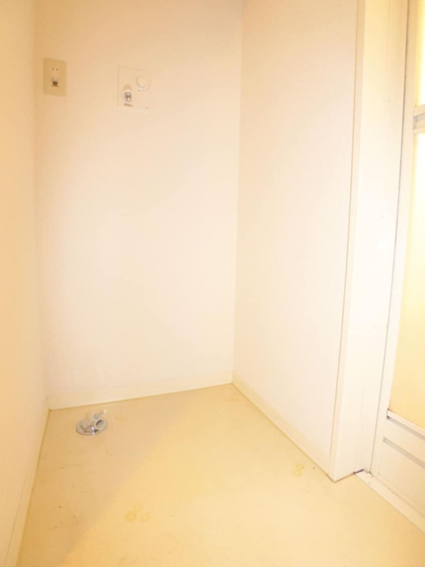 洗濯機置場 フォ－ルＢ棟