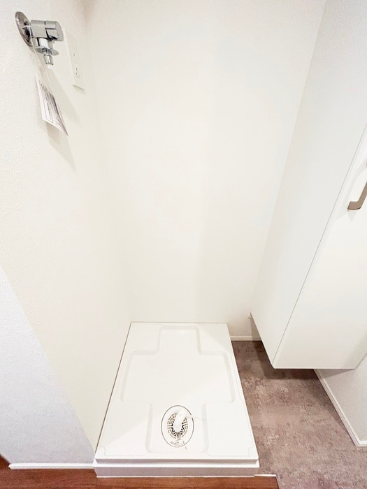 洗濯機置場 エルファーロ中野富士見町