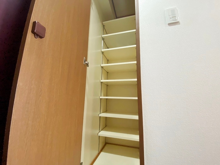 靴箱 グリ－ンロ－ド鷺宮Ⅱ