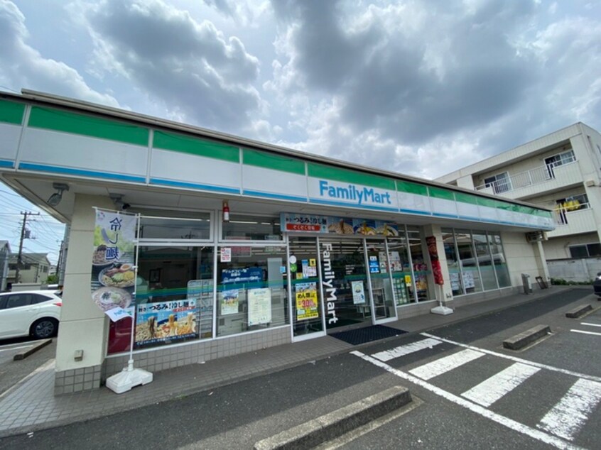 ファミリーマート高松6丁目店(コンビニ)まで885m サンヴェルディ光が丘