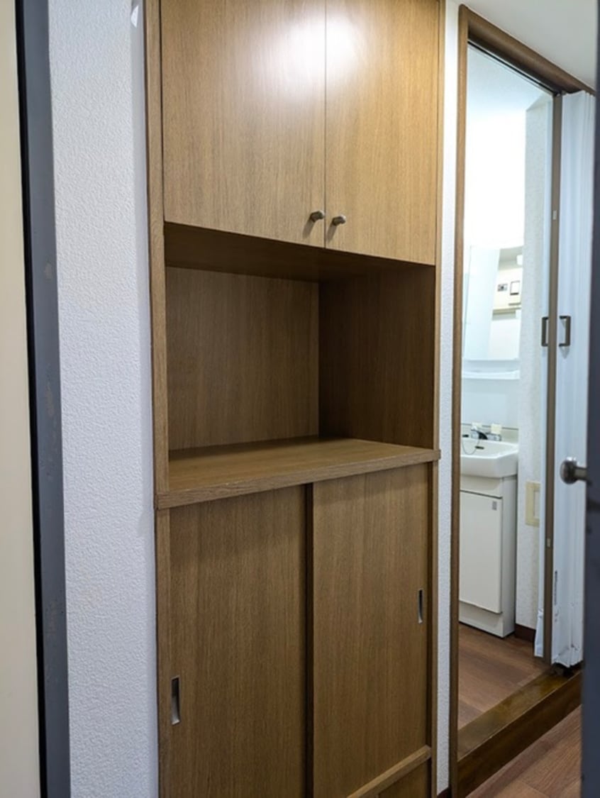 靴箱 エンブレム壱番館