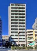 ﾌﾟﾗｳﾄﾞﾌﾗｯﾄ亀戸ｽﾃｰｼｮﾝﾌﾟﾚｲｽの外観