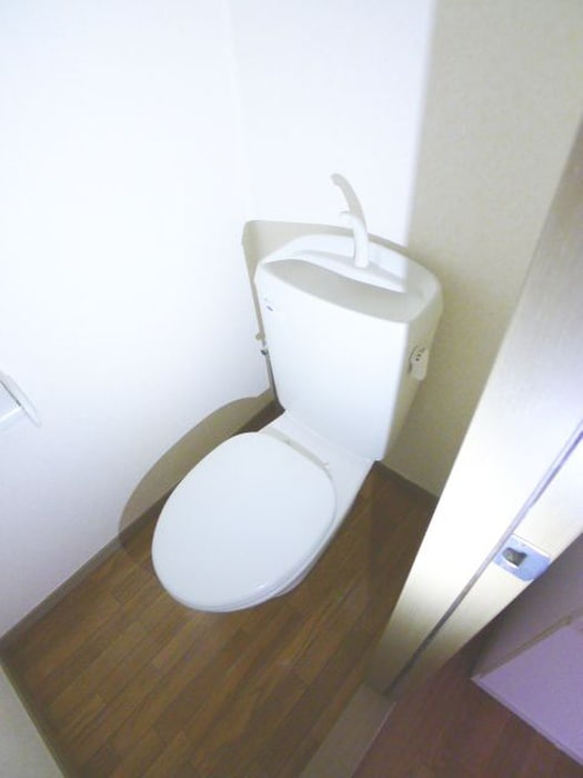トイレ メゾンラフレシア