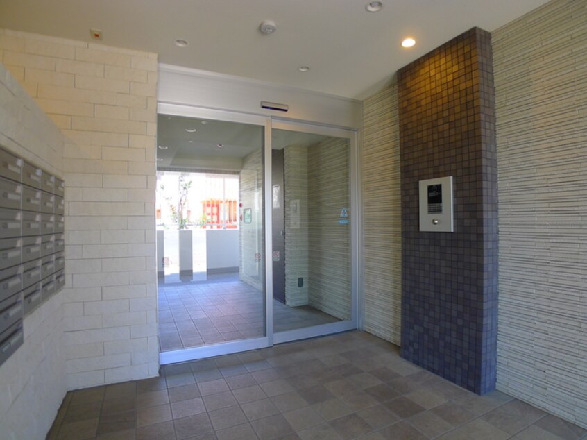 エントランス部分 ラ・ブランカ