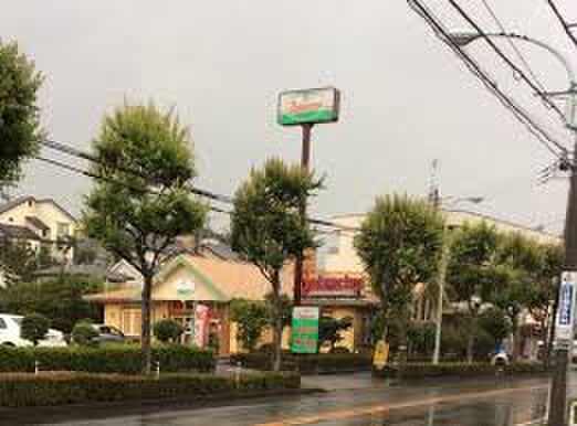 サイゼリア町田(その他飲食（ファミレスなど）)まで641m クラ－ジュリヴ