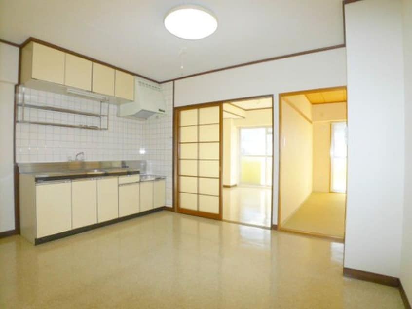 居室 アミカル高橋