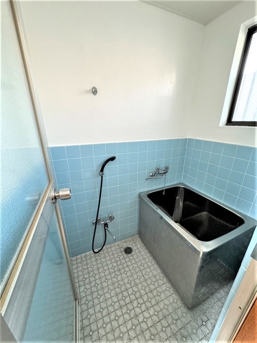 バス／シャワールーム等 コ－ポ岸