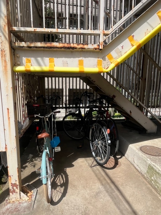 駐輪場 コンサ－ム等々力