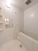 バス／シャワールーム等 ウィンバ－ド