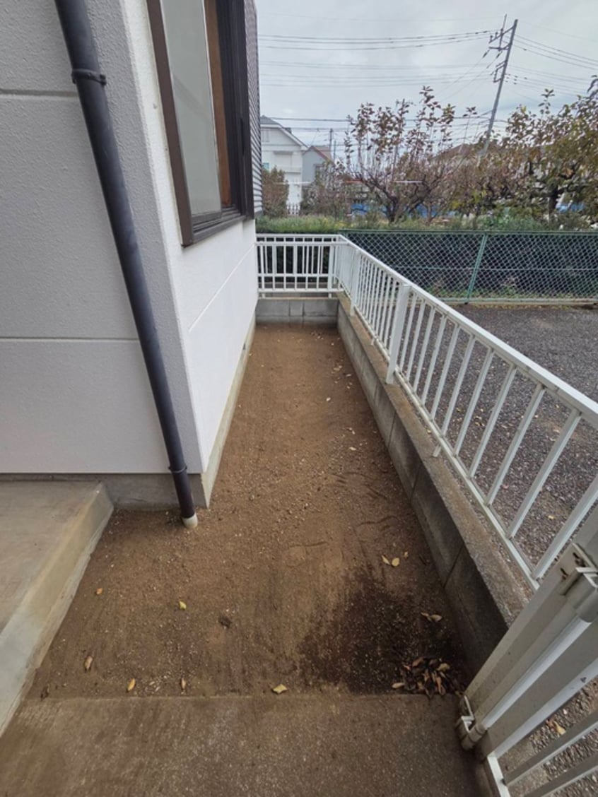 ベランダ・バルコニー エメラルドファイブ