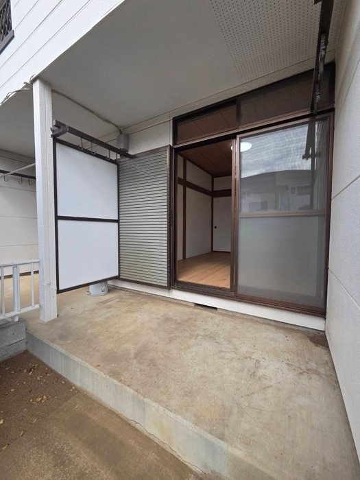 ベランダ・バルコニー エメラルドファイブ