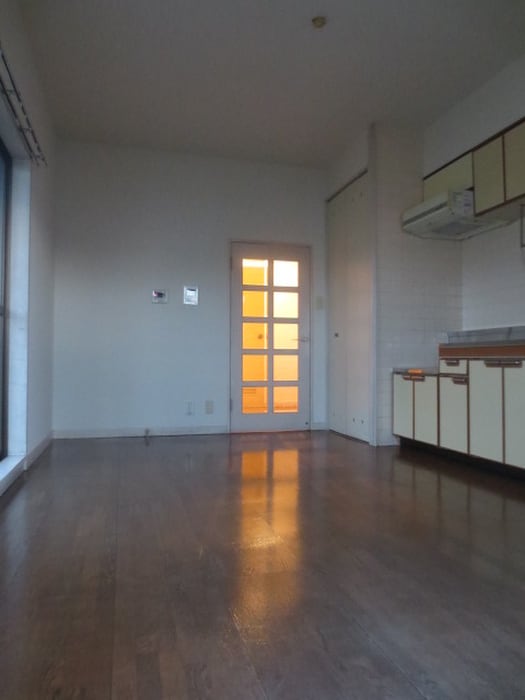 居室 サニーテラスいぶき野