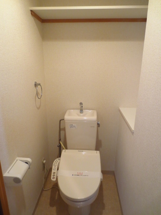 トイレ アルテ－ヌ新横浜