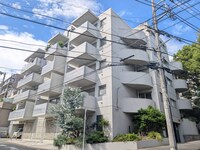 ＴＥＲＲＡＣＥ　ＯＮＥ（303）