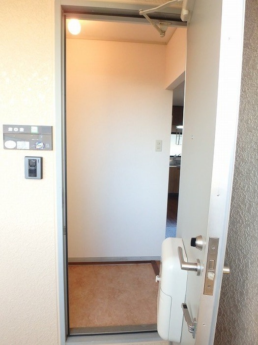玄関 ハイツスイーダＴ