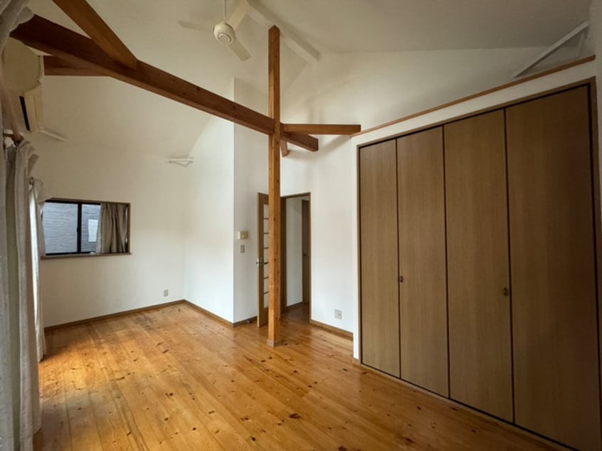 居室 金が谷１丁目戸建