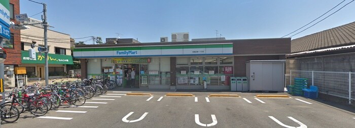 ファミリーマート 板橋成増一丁目店(コンビニ)まで143m セイコ－ガ－デン成増