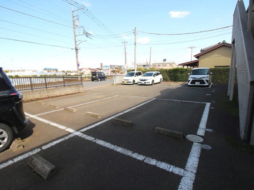 駐車場 シャト－花水木