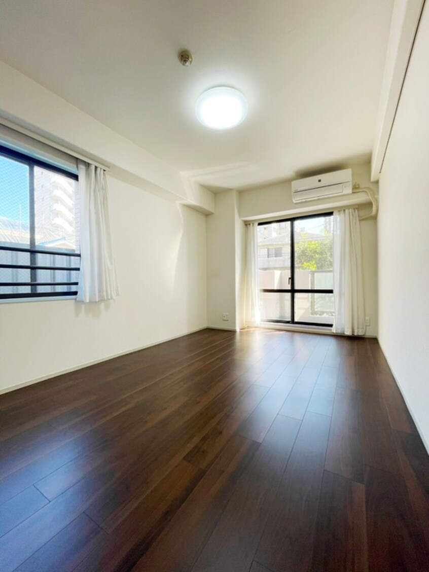 居室 メイツ伊勢佐木長者町（２１０）