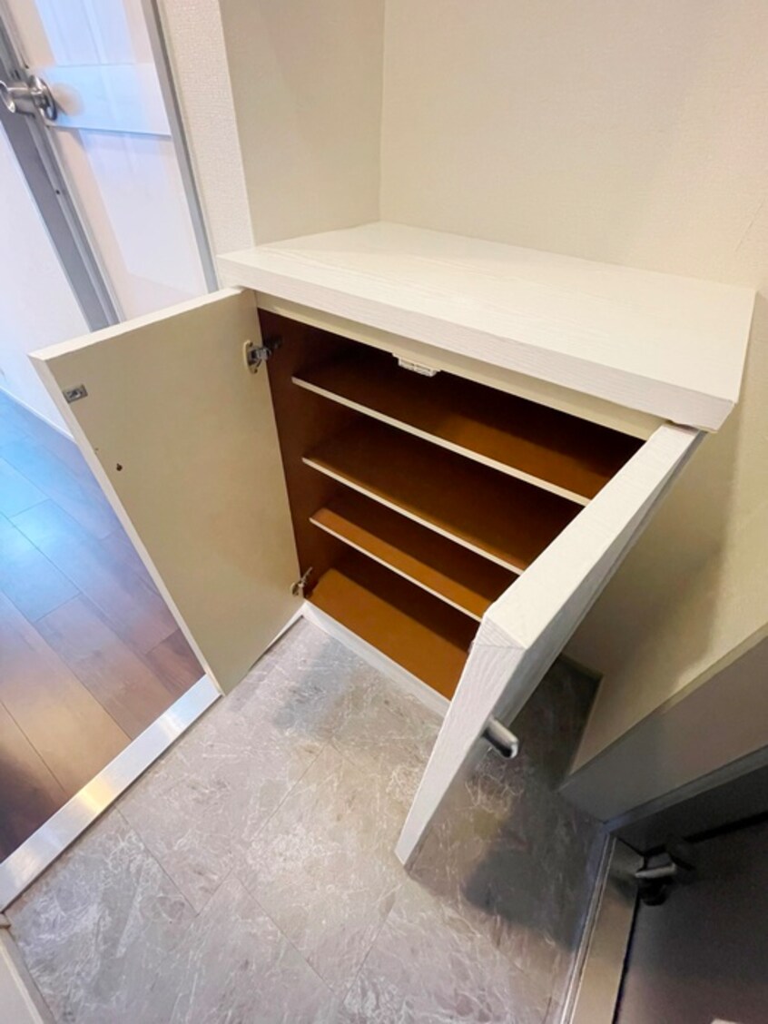 靴箱 メイツ伊勢佐木長者町（２１０）