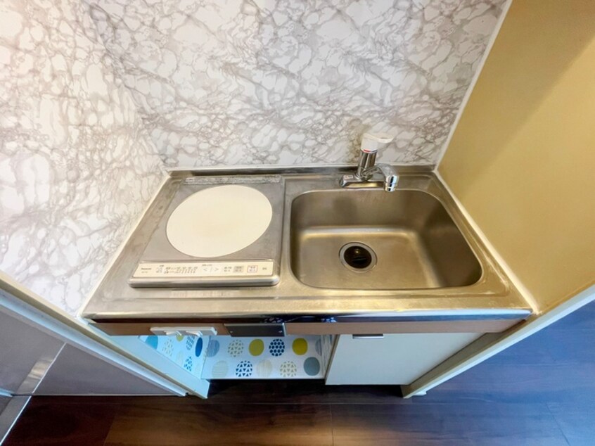 キッチン メイツ伊勢佐木長者町（２１０）