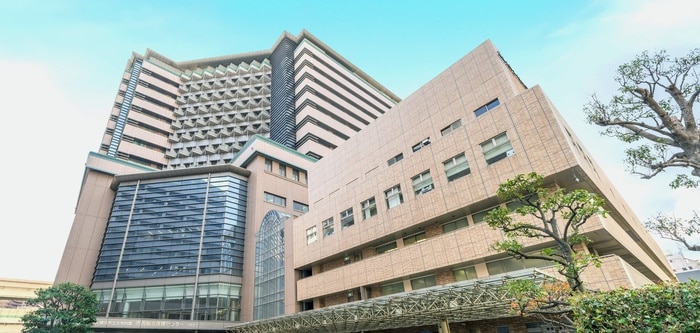 横浜市立大学附属市民総合医療センター(病院)まで750m メイツ伊勢佐木長者町（２１０）