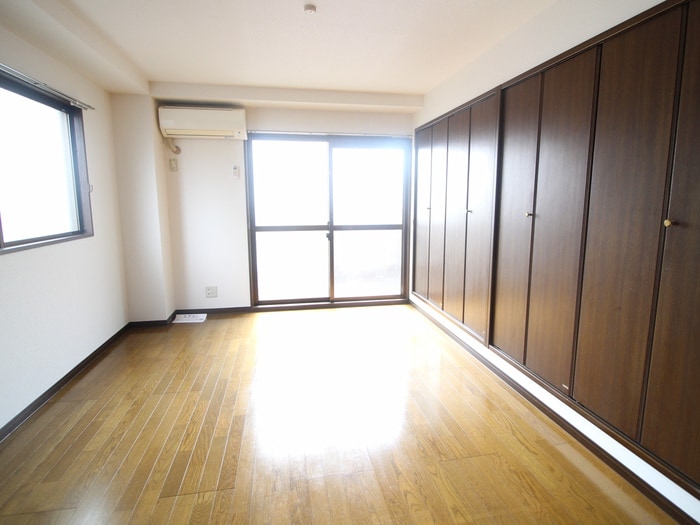 居室 ストーンハイツ