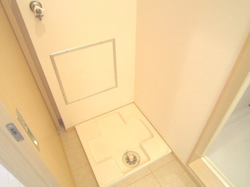 洗濯機置場 メゾン・ド・アンシャンテ