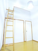 ロフト 横須賀１丁目貸家