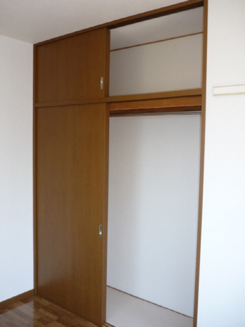 内観写真 クレストコ－ト