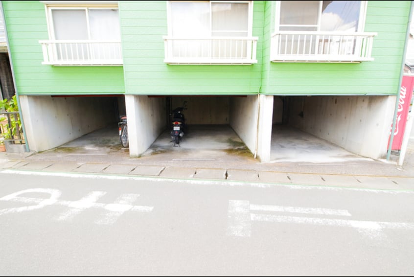 駐輪場 ア－バンフラッツ中野島