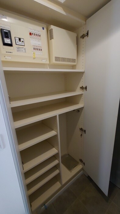 靴箱 プラウドフラット三軒茶屋Ⅱ