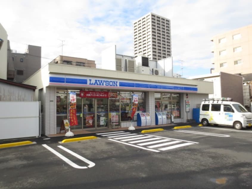 ローソン(コンビニ)まで122m 第2ヒカリマンション