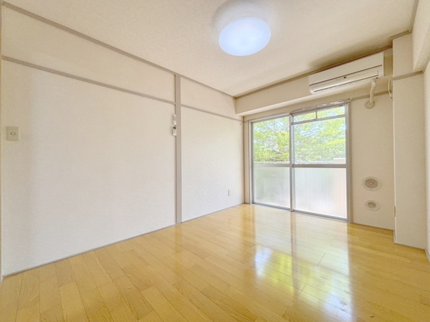 居室 グリーンマンション