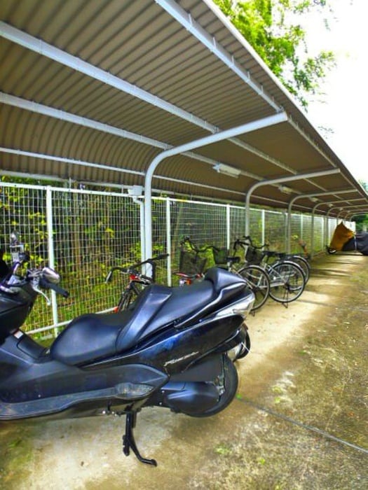 駐輪場 メゾンド－ル藤原