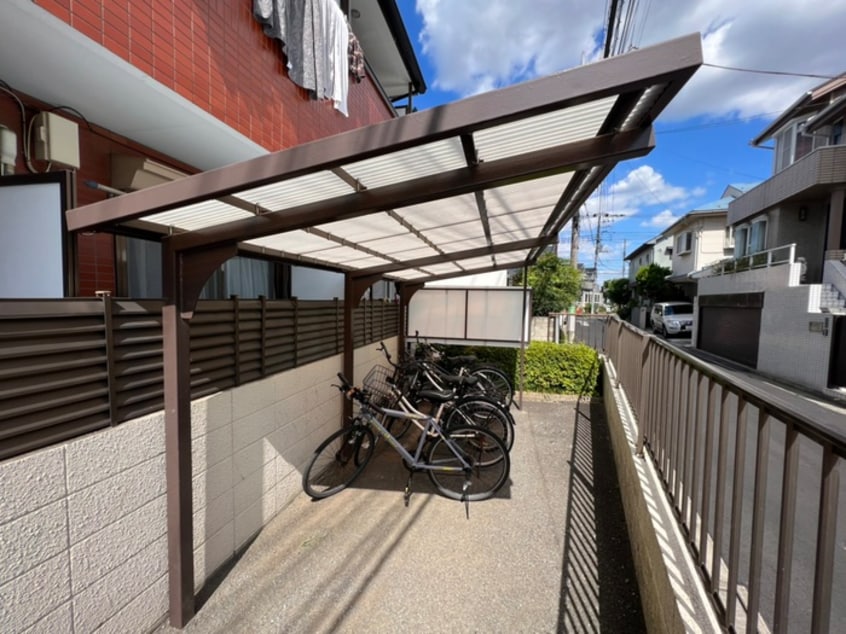 駐輪場 プラムシティ