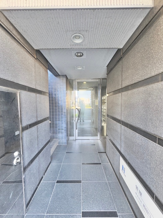 エントランス部分 アソルティ本厚木