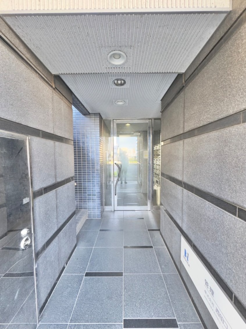 エントランス部分 アソルティ本厚木