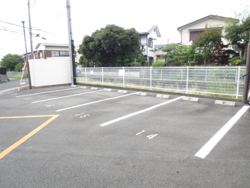 駐車場 オークスＥ