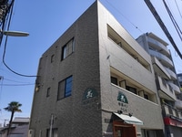 池亀ビル(2F)