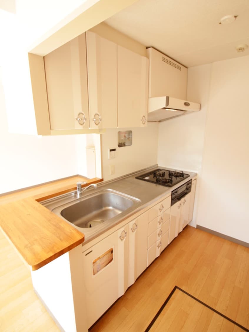 キッチン ビュ－コ－トＱＭ