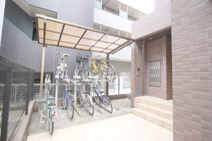駐輪場 コンフォ－トアベニュ－