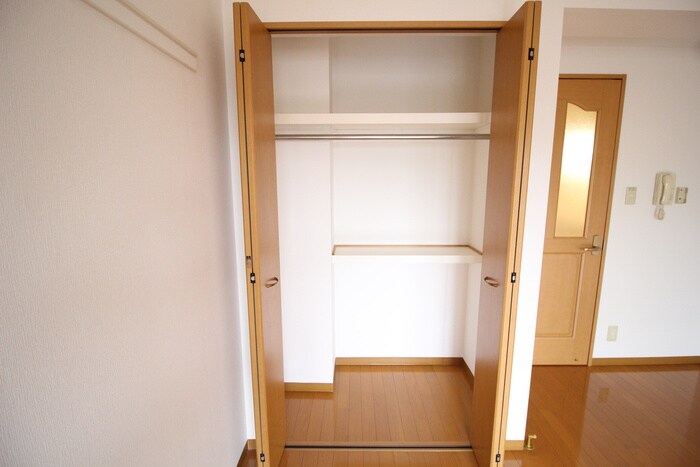 収納 グレイスコ－ト