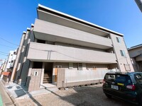 アドラブール府中