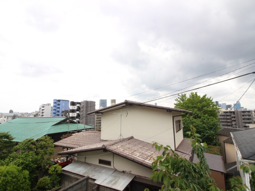 室内からの展望 看山ハイツ