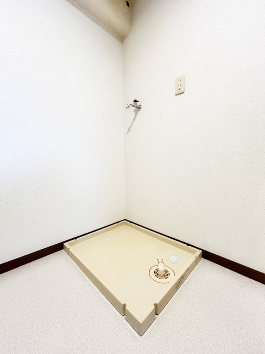 洗濯機置場 ベルドゥムール鎌ケ谷